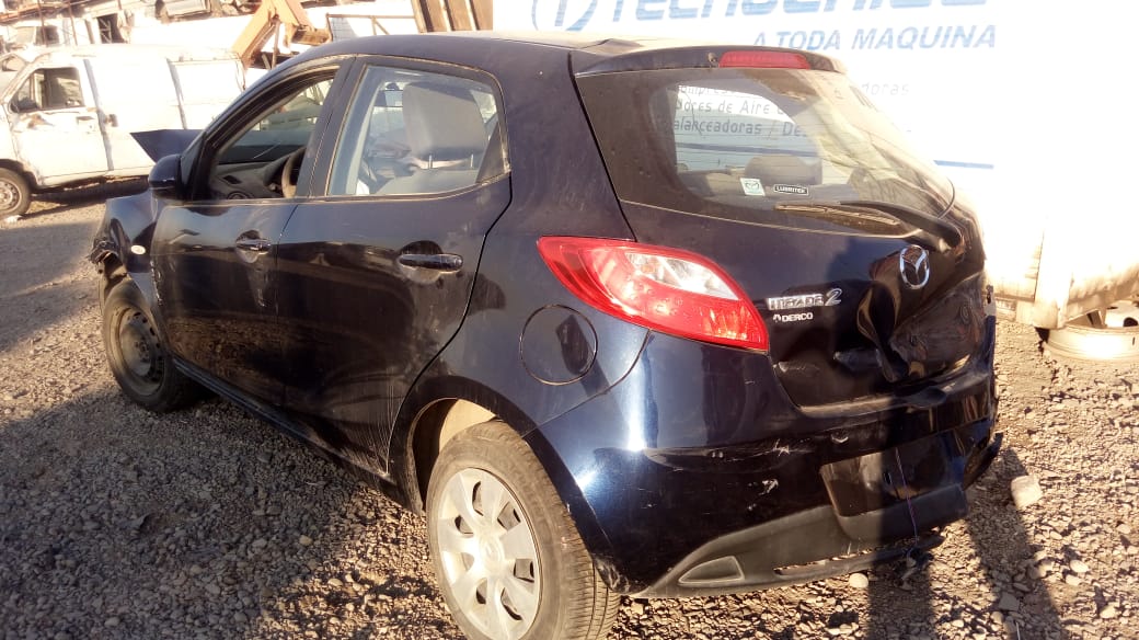  Mazda 2 2013    EN DESARME